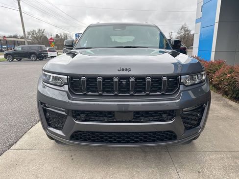 New 2026 Jeep Grand Cherokee L Limited image 4