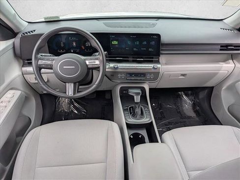 Used 2025 Hyundai Kona SEL FWD image 26