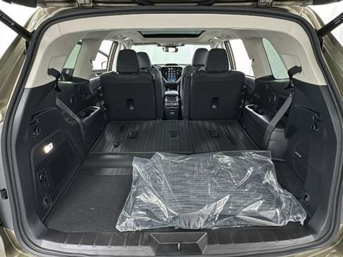 New 2026 Subaru Ascent Limited image 15