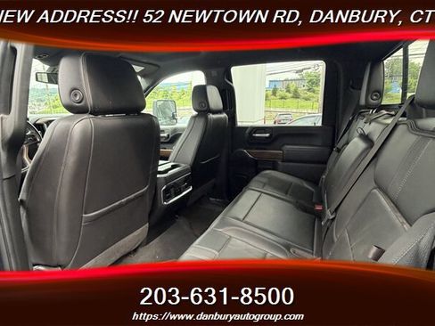 Used 2022 Chevrolet Silverado 3500 High Country AWD/4WD image 28