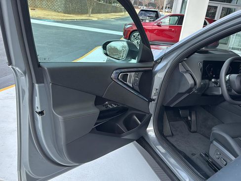 New 2026 BMW X3 xDrive30 w/ Premium Package image 14