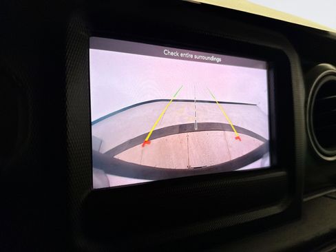 Used 2023 Jeep Wrangler Unlimited Sport image 15