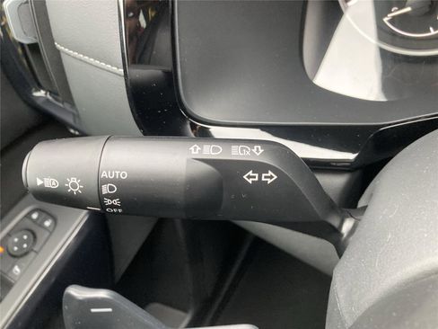 New 2026 Nissan Pathfinder SV image 25