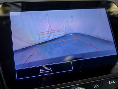 Used 2024 Chevrolet Malibu LT image 23