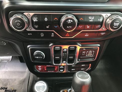 Certified 2021 Jeep Wrangler Unlimited Rubicon w/ Steel Bumper Group image 22