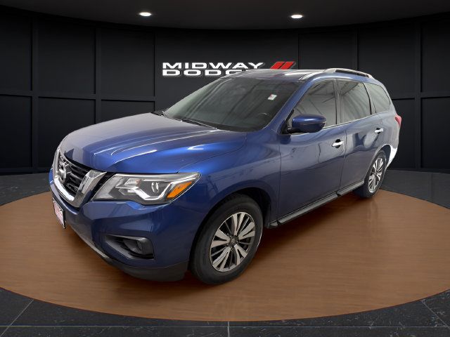 Used 2020 Nissan Pathfinder SV FWD image 2
