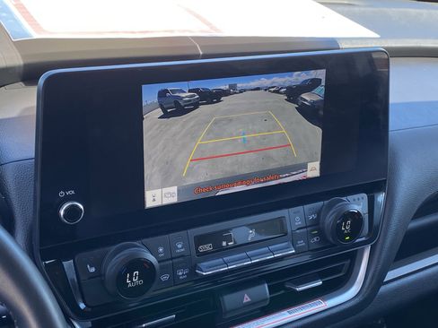Certified 2025 Toyota Grand Highlander AWD image 24