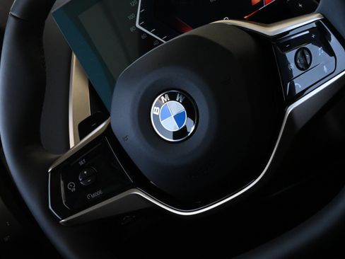 Certified 2025 BMW X3 xDrive30i w/ Premium Package AWD/4WD image 23