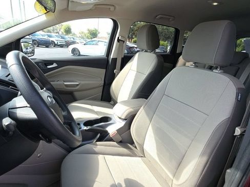 Used 2015 Ford Escape SE FWD image 5