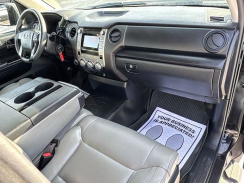 Used 2016 Toyota Tundra SR image 28