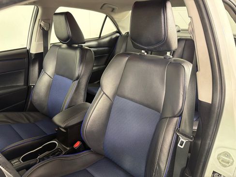 Used 2019 Toyota Corolla SE image 12