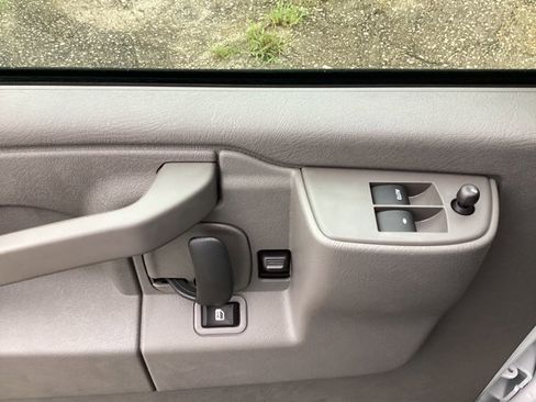 New 2025 Chevrolet Express 3500 w/ Power Convenience Package image 17