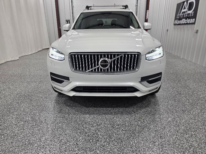 Used 2023 Volvo XC90 B6 Ultimate w/ Protection Package Premier AWD/4WD image 3