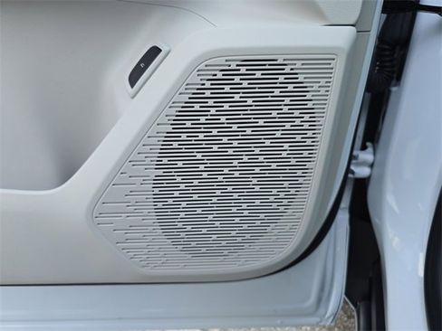 New 2026 GMC Terrain Denali w/ LPO, Floor Liner Package image 18