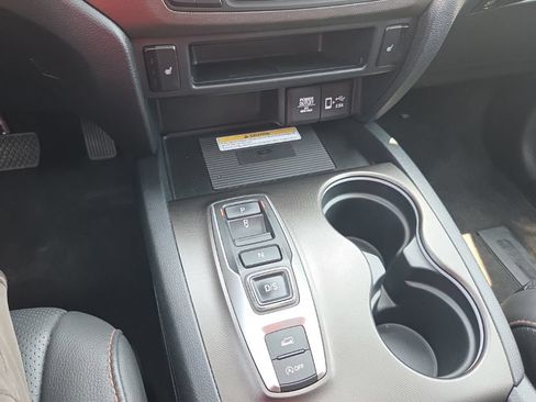 Used 2023 Honda Passport TrailSport image 27