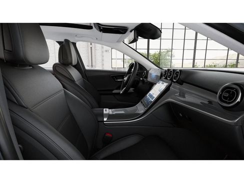 Used 2026 Mercedes-Benz C 300 Sedan image 4