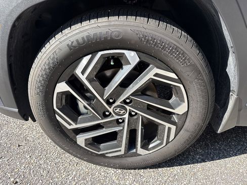 Certified 2025 Hyundai Tucson Limited image 10