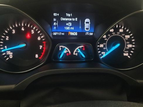 Used 2017 Ford Escape Titanium image 23