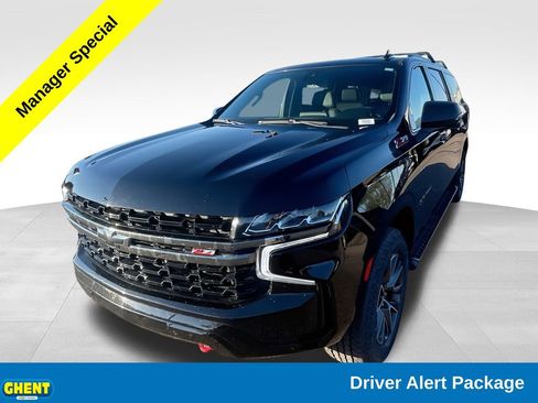 Used 2022 Chevrolet Suburban Z71 w/ Luxury Package image 1