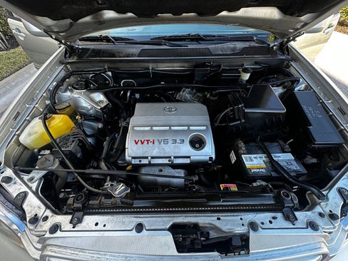 Used 2005 Toyota Highlander 2WD V6 image 16