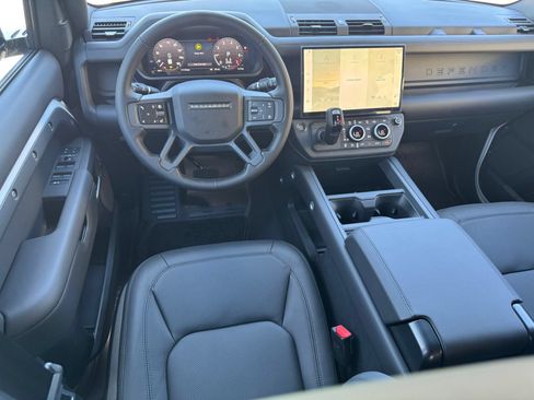 New 2026 Land Rover Defender 130 X-Dynamic SE AWD/4WD image 14