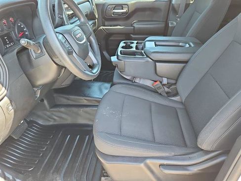 Certified 2025 GMC Sierra 1500 Pro w/ Pro Value Package AWD/4WD image 18