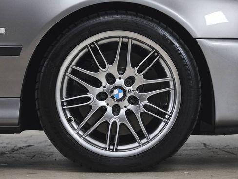 Used 2003 BMW M5 RWD image 38