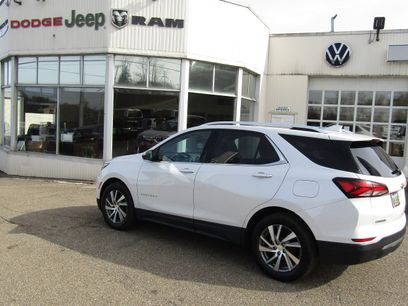 Used 2022 Chevrolet Equinox Premier