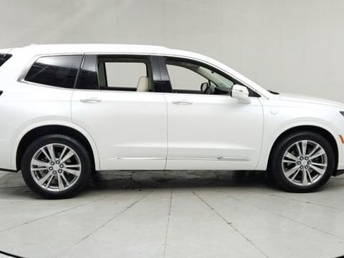 Certified 2024 Cadillac XT6 Premium Luxury w/ LPO, Floor Liner Package image 6