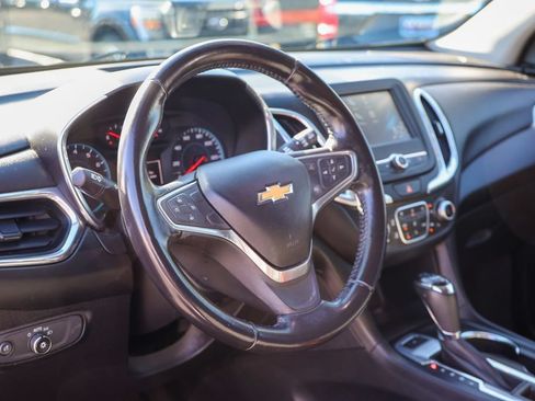 Used 2018 Chevrolet Equinox LT AWD/4WD image 30