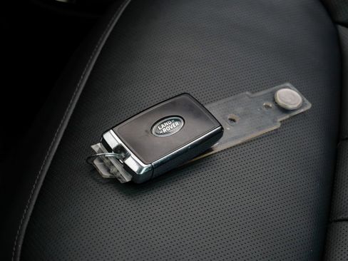 Used 2024 Land Rover Range Rover Sport SE AWD/4WD image 59