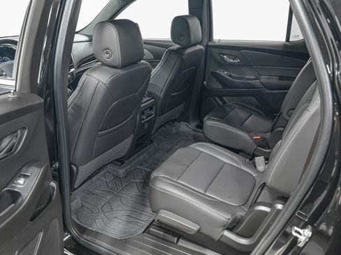 Used 2023 Chevrolet Traverse LT w/ LPO, Floor Liner Package image 26