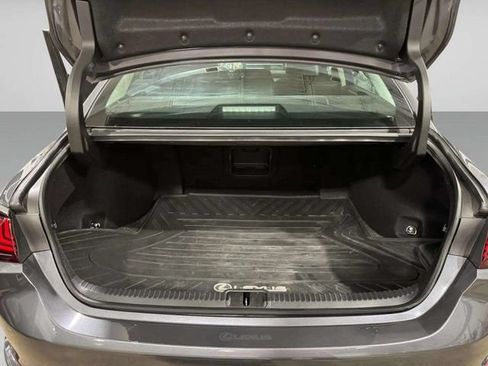 Used 2024 Lexus ES 350 w/ Premium Package FWD image 29