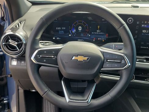 Used 2025 Chevrolet Equinox LT image 21