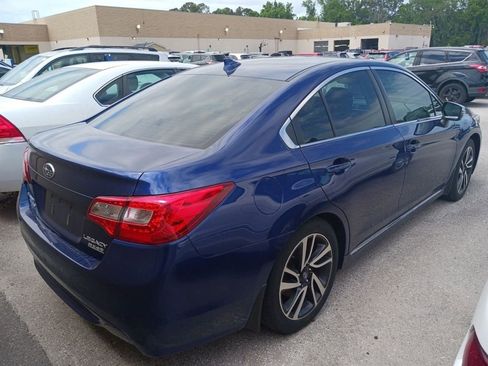 Used 2017 Subaru Legacy 2.5i Sport image 4