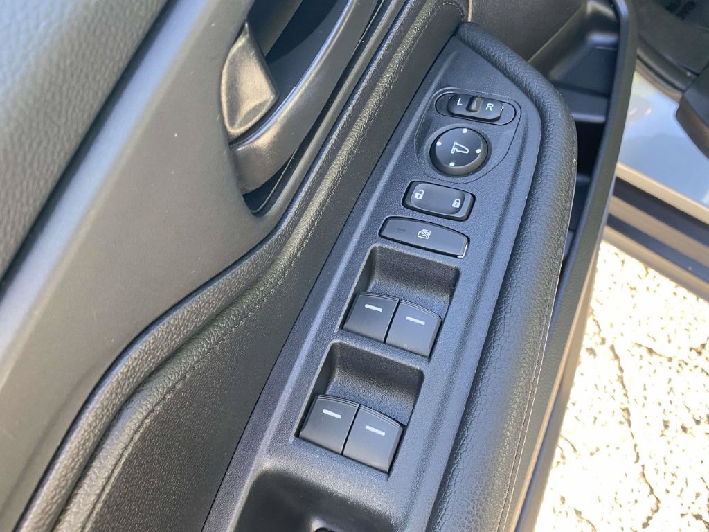 Used 2025 Honda Odyssey EX-L image 17