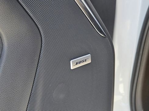 Used 2024 GMC Yukon Denali RWD image 30