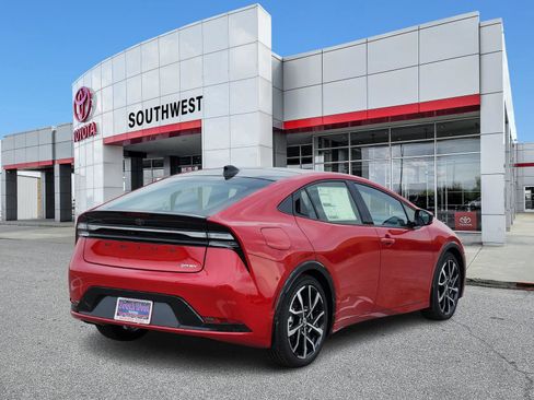 New 2026 Toyota Prius Plug-In Hybrid w/ Limited Premium Package image 5