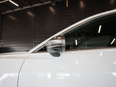 New 2025 Audi RS 6 performance image 32