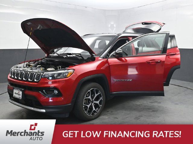 Used 2025 Jeep Compass Limited AWD/4WD image 47