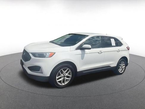 Used 2024 Ford Edge SEL AWD/4WD image 8