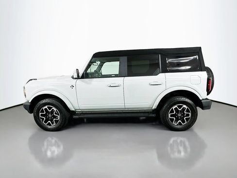 Used 2024 Ford Bronco Outer Banks AWD/4WD image 8