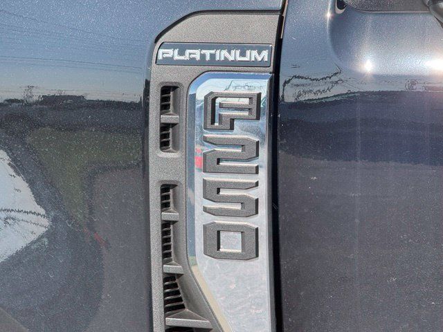 Used 2026 Ford F250 Platinum w/ Platinum Plus Package AWD/4WD image 5