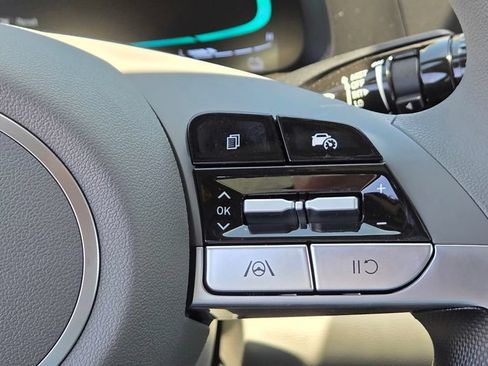 New 2026 Hyundai Elantra Hybrid FWD image 16