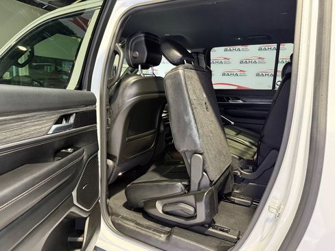 Used 2024 Jeep Wagoneer L Series II w/ Flexible Seating Group image 48