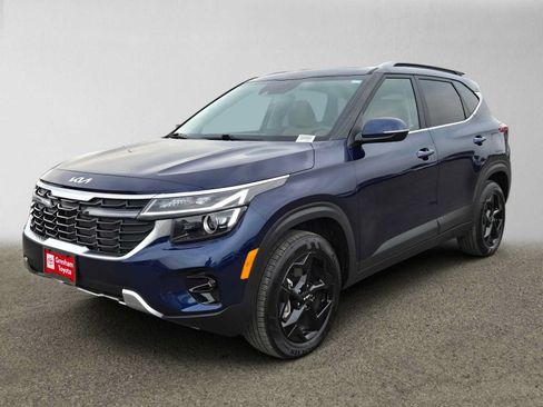 Used 2026 Kia Seltos EX w/ EX Sunroof Package AWD/4WD image 7