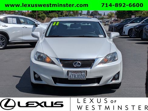 Used 2011 Lexus IS 250 w/ Premium Pkg Value Edition RWD image 2
