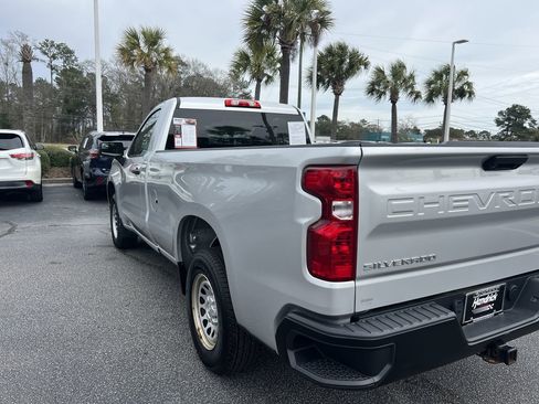 Used 2022 Chevrolet Silverado 1500 W/T w/ WT Value Package image 8