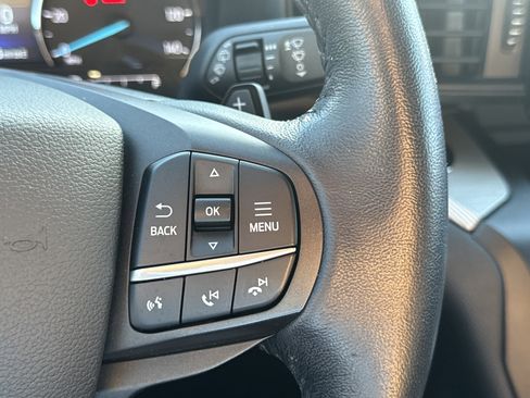 Used 2020 Ford Explorer XLT image 15