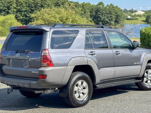 Used 2003 Toyota 4Runner SR5 AWD/4WD image 13